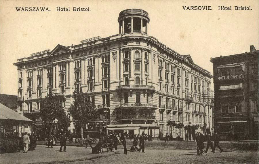 Hotel Bristol tuz po wejściu Niemców do Warszawy