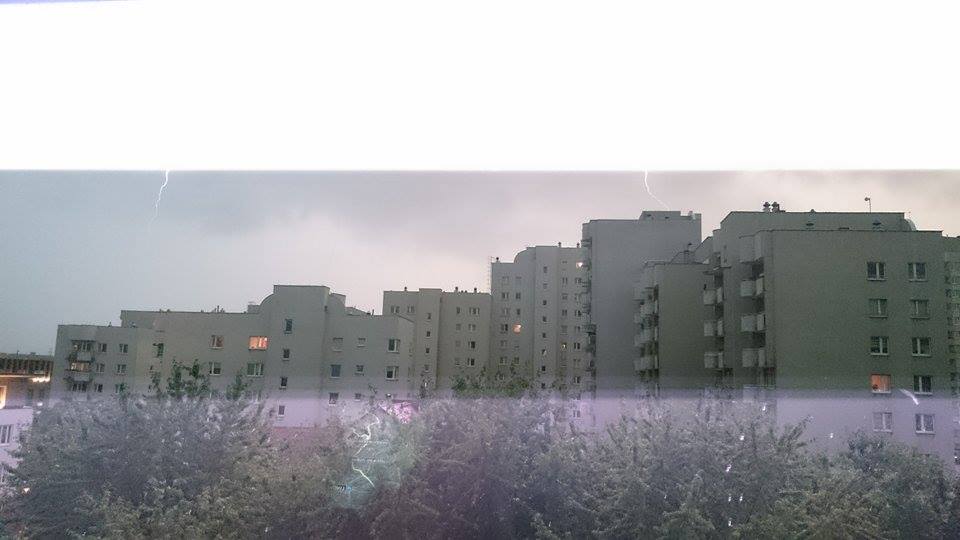 Fot. Paweł Boryceusz (białe od błysku pioruna!)