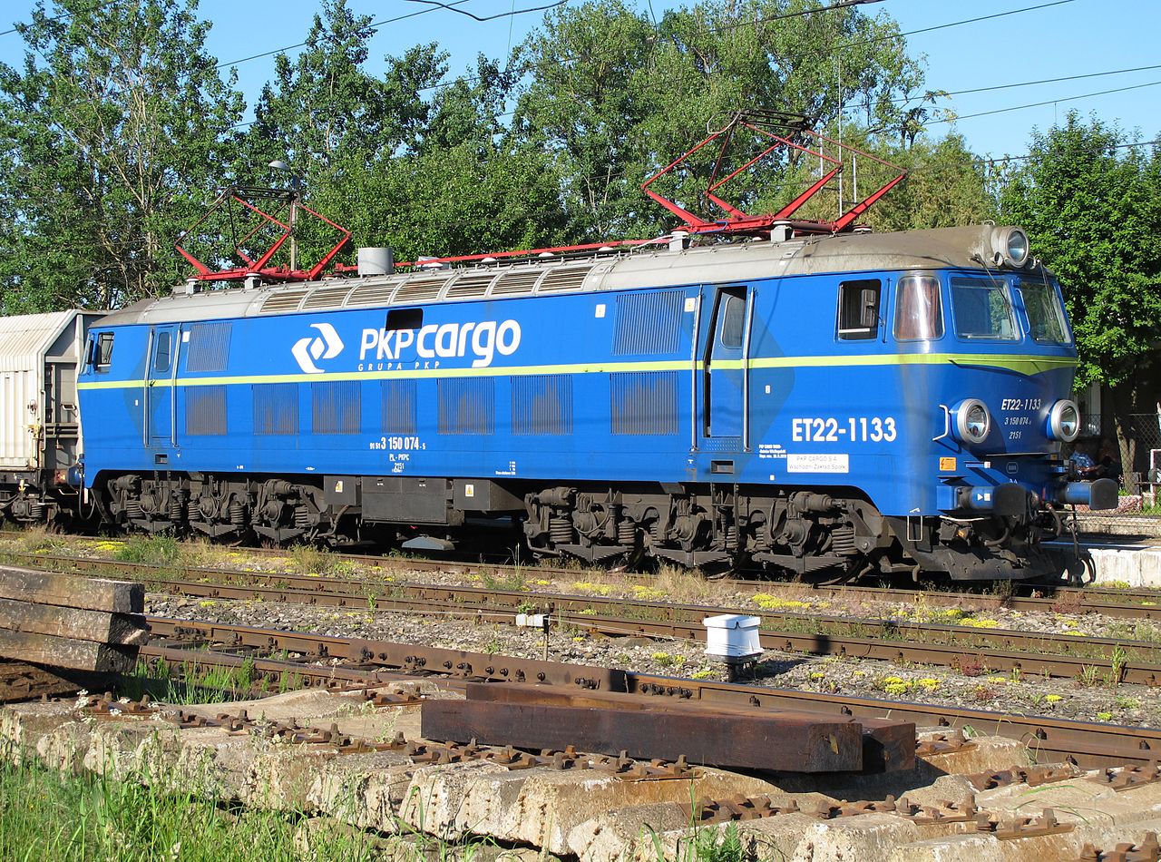 Lokomotywa ET22-1133 na stacji Wasilków. Fot. Krzysztof Kundzicz / Wikipedia