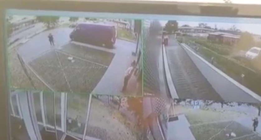 Monitoring z Ośrodka Kultury Muzułmańskiej w Warszawie. Fot. YouTube