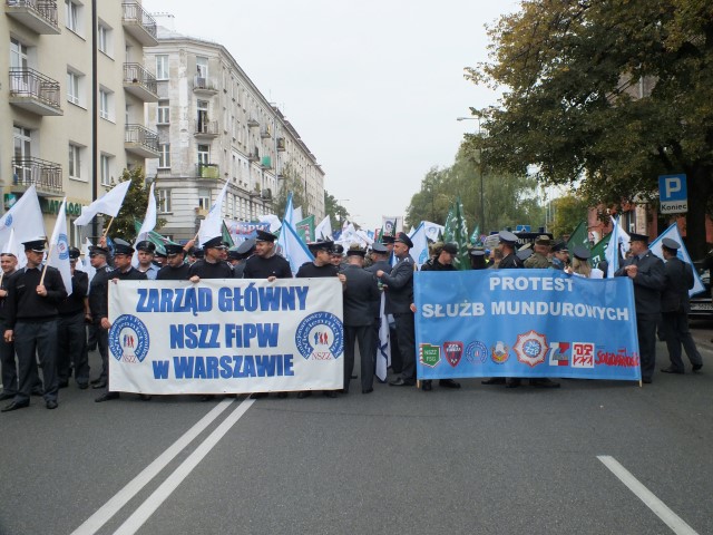 Protest służb mundurowych. Fot. NSZZ FiPW