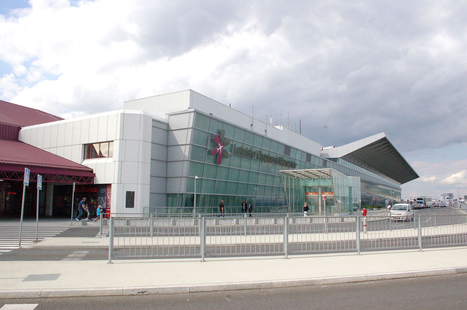 Lotnisko Chopina, Terminal A. Fot. Wistula / Wikipedia