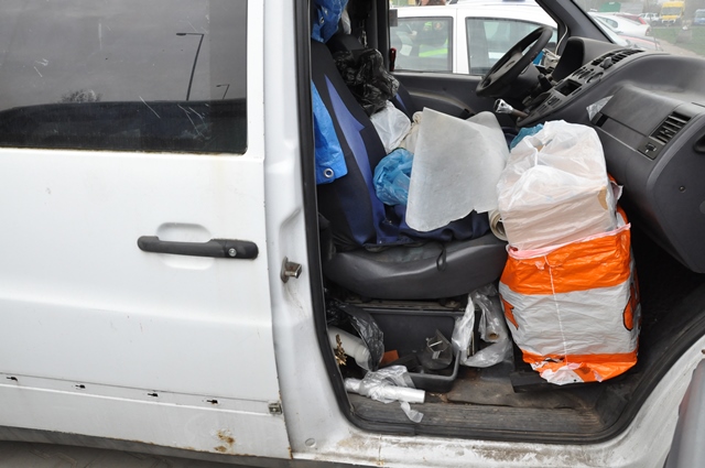 Usunięty pojazd dostawczy fot Straż Miejska