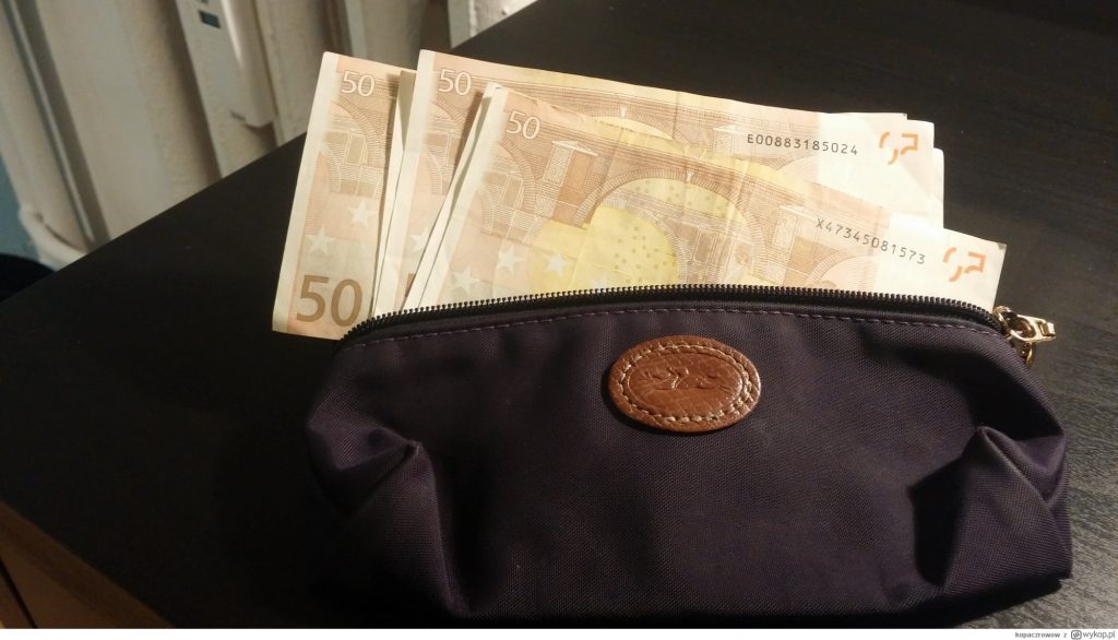 11AODdL_odefOvy71B5vXz3XowYX6MC7sFU33jmP,wat