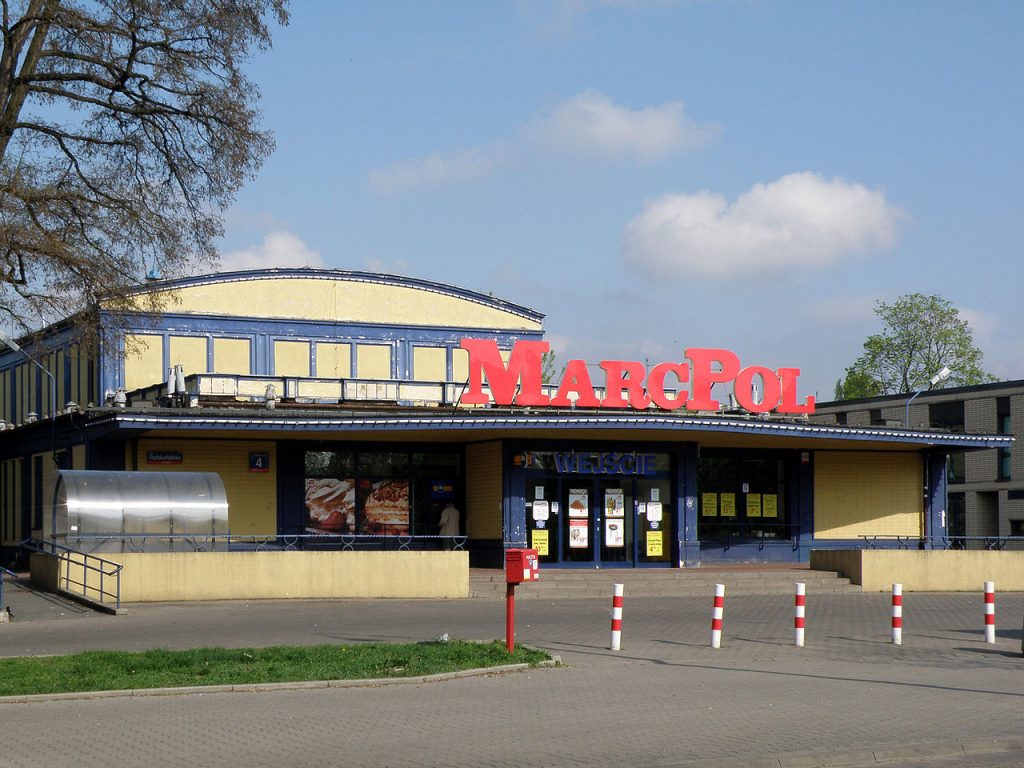 MarcPol przy ul. Podskarbińskiej w Warszawie. Fot. Alina Zienowicz Ala z / Wikipedia