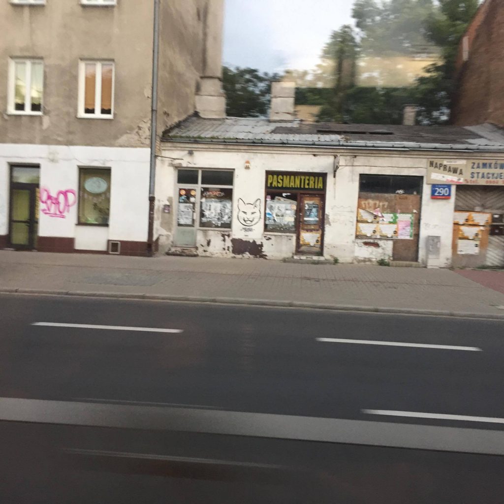 Fot. Warszawa w Pigułce To graffiti natchnęło nas do poszukiwań