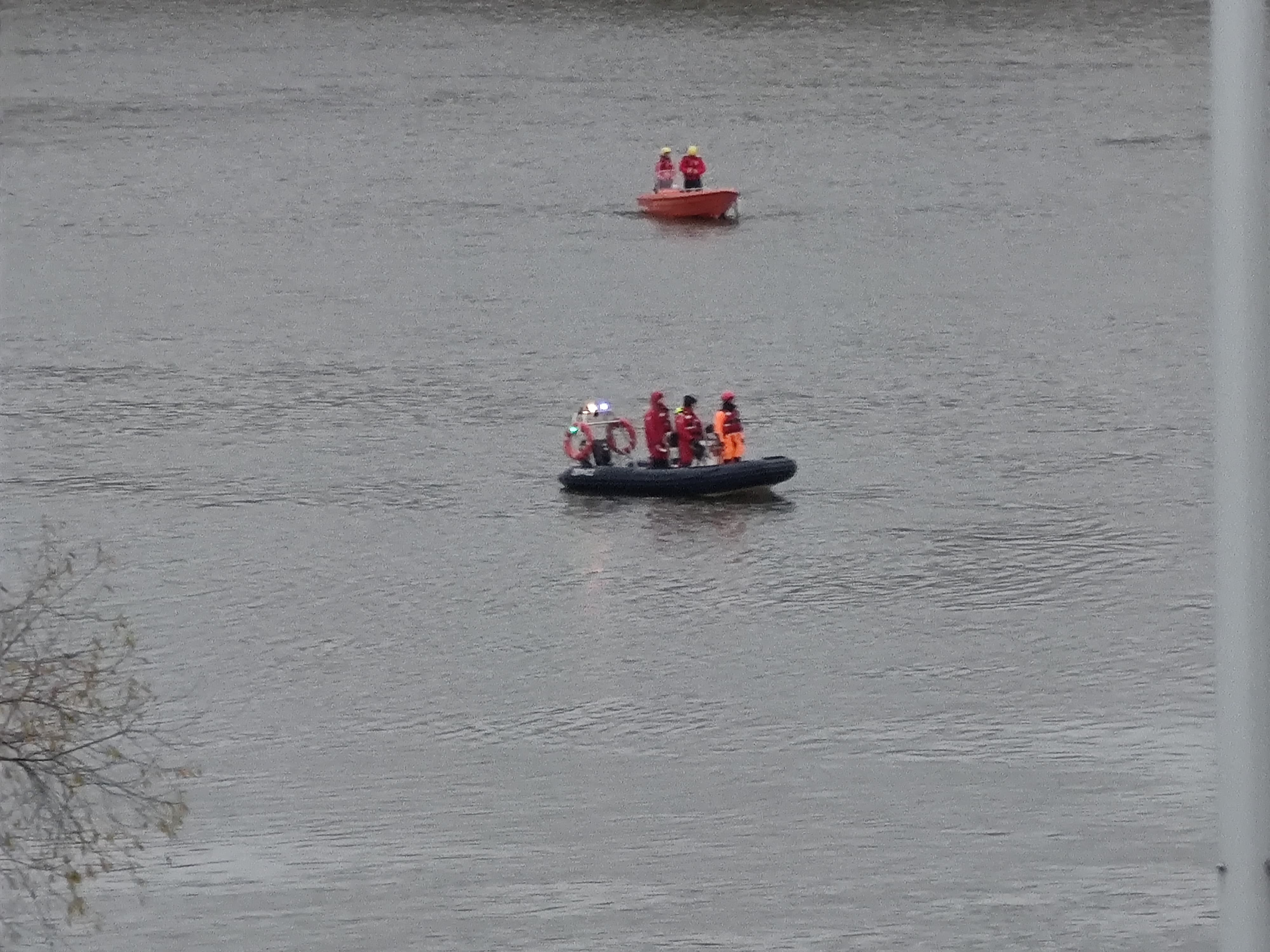 Z Wisły w Warszawie wyłowiono ciało mężczyzny. Policja prowadzi czynności pod nadzorem prokuratora