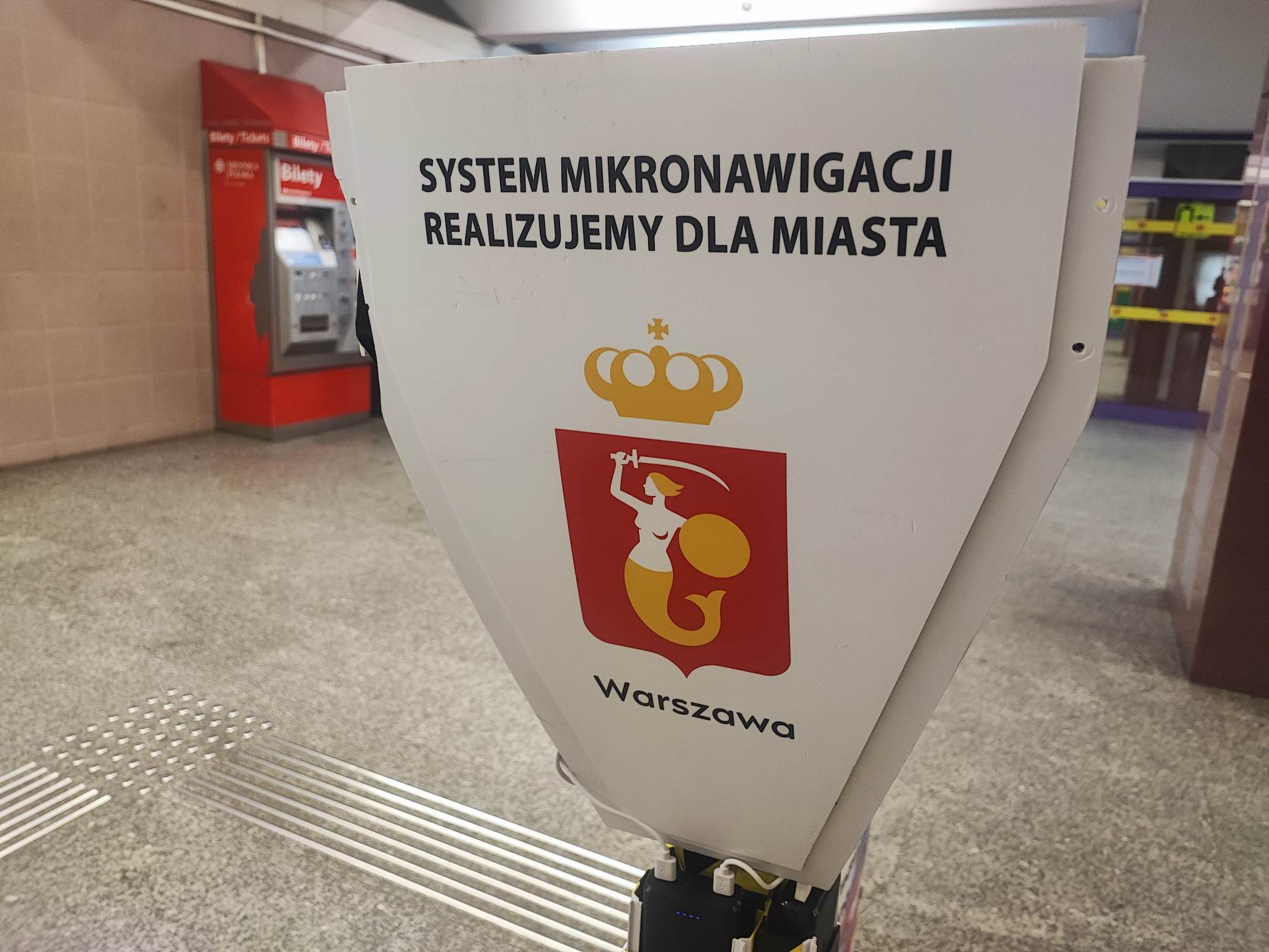 Nowe, tajemnicze urządzenia na stacji metra Politechnika. Co to jest?