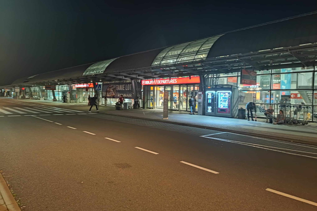 Wielkie zmiany na lotnisku Warszawa-Modlin. Od 30 czerwca podróżni skorzystają z nowego terminala
