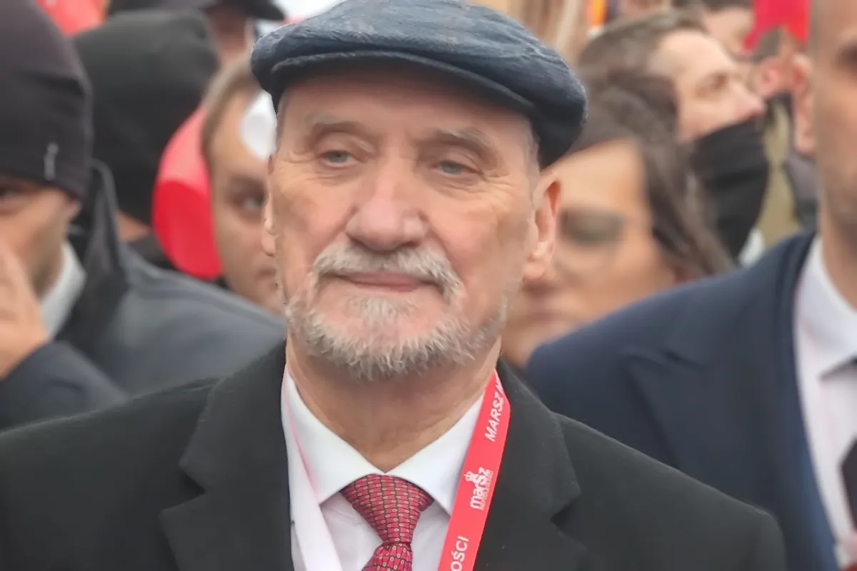 Przełom w sprawie Macierewicza. Akt oskarżenia już w sądzie