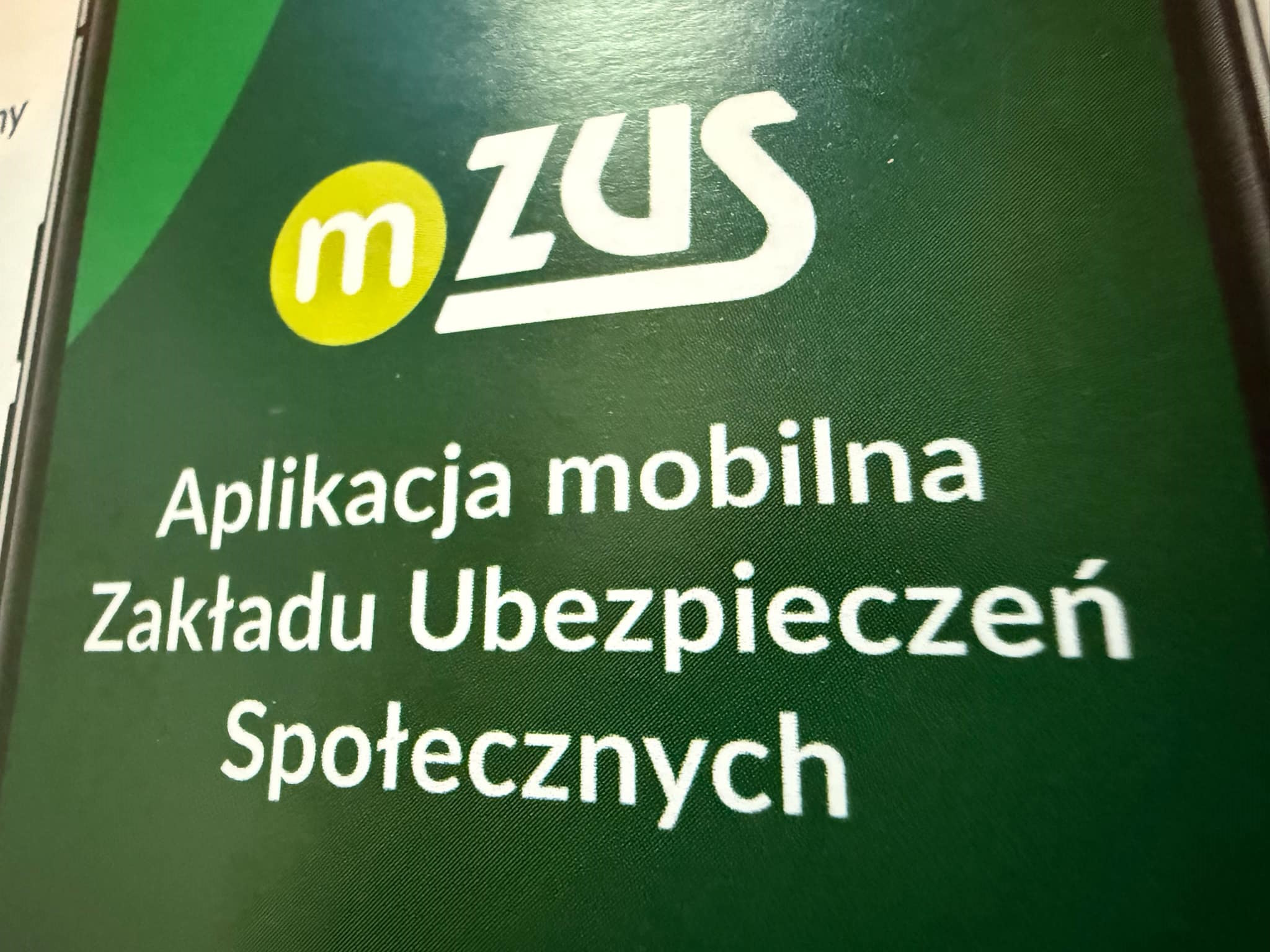 ZUS wypłaca 336,16 zł miesięcznie na prąd i gaz. Wniosek można złożyć w dowolnym momencie
