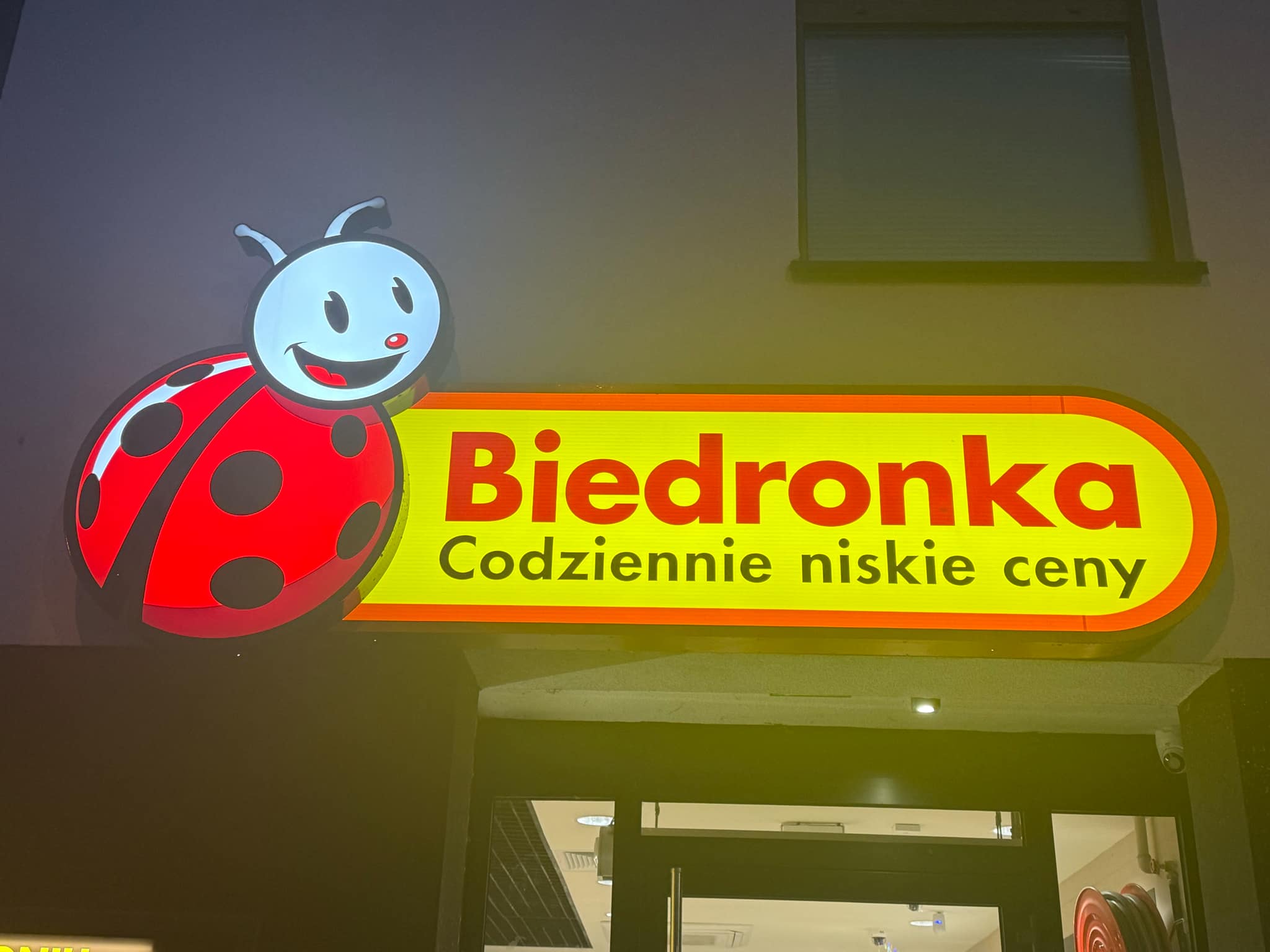 Zacznie się w czwartek w Biedronce. Gigantyczna promocja, ale musisz mieć tę kartę