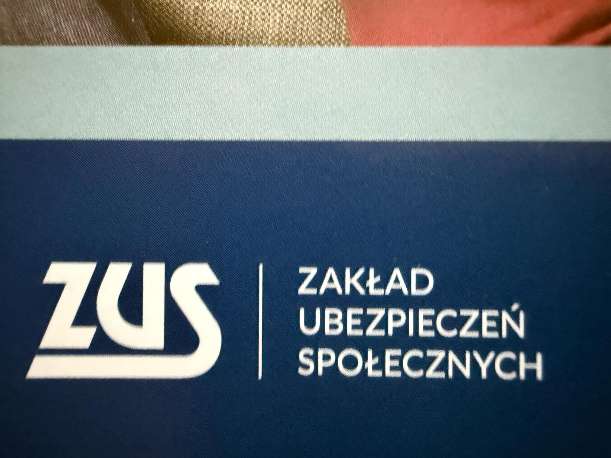 Pilny komunikat ZUS w sprawie 14. emerytury. Te osoby dostaną we wrześniu choćby 1978,49 zł brutto
