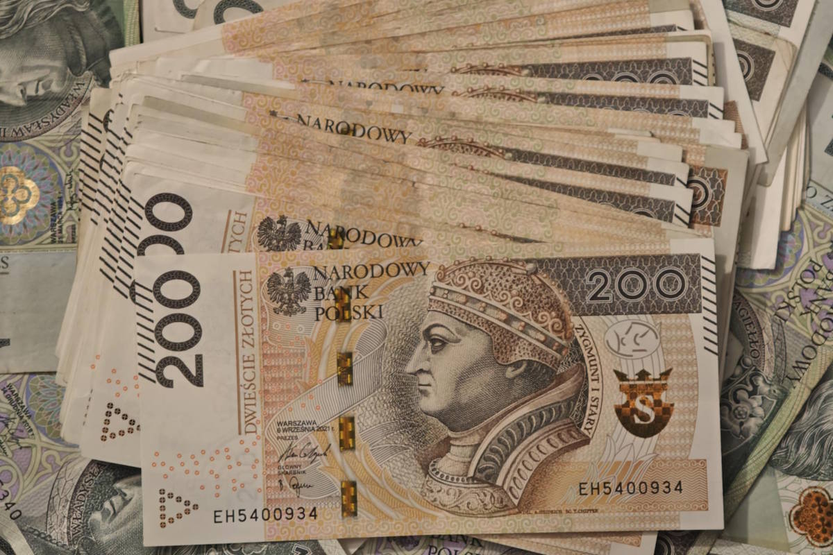 Urząd skarbowy pochłonie część Twojego prezentu na święta. euforia minie kiedy zobaczysz wysokość wypłaty