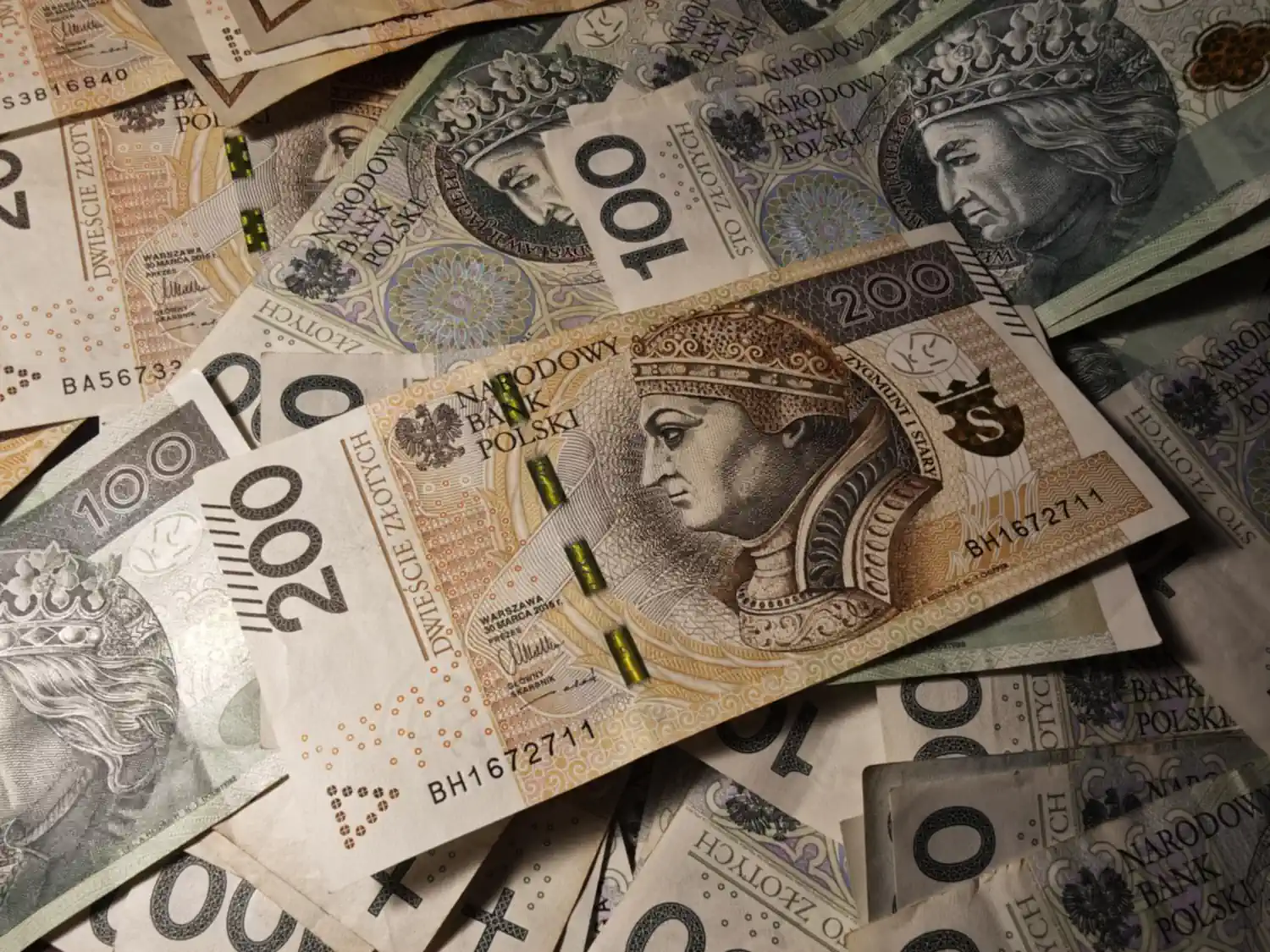 117 zł co miesiąc, przez cały rok. Od lutego 2026 roku miliony Polaków będą musiały płacić. Sprawdź, czy Ty też zapłacisz