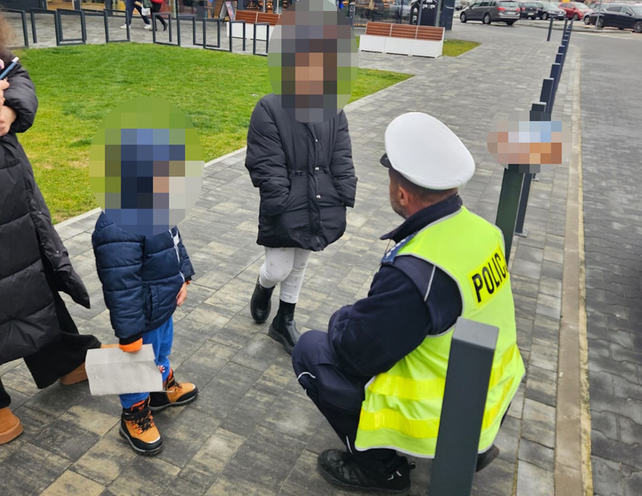 Matka przeżyła horror. Sprawdź, co wydarzyło. Ważne ostrzeżenie dla rodziców po sobotnim zaginięciu dzieci