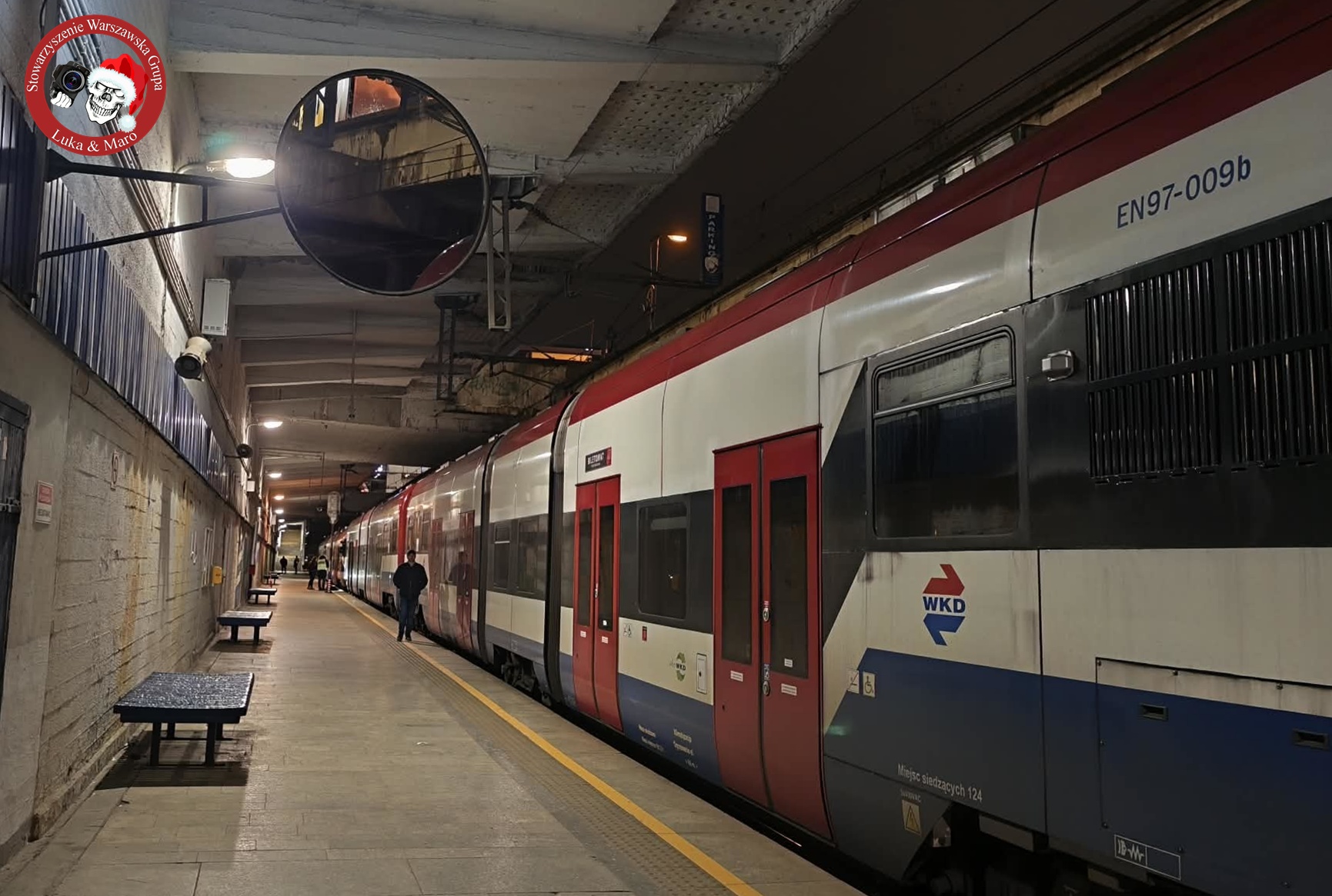 Zderzenie dwóch pociągów. Utrudnienia, ranni, akcja dalej trwa