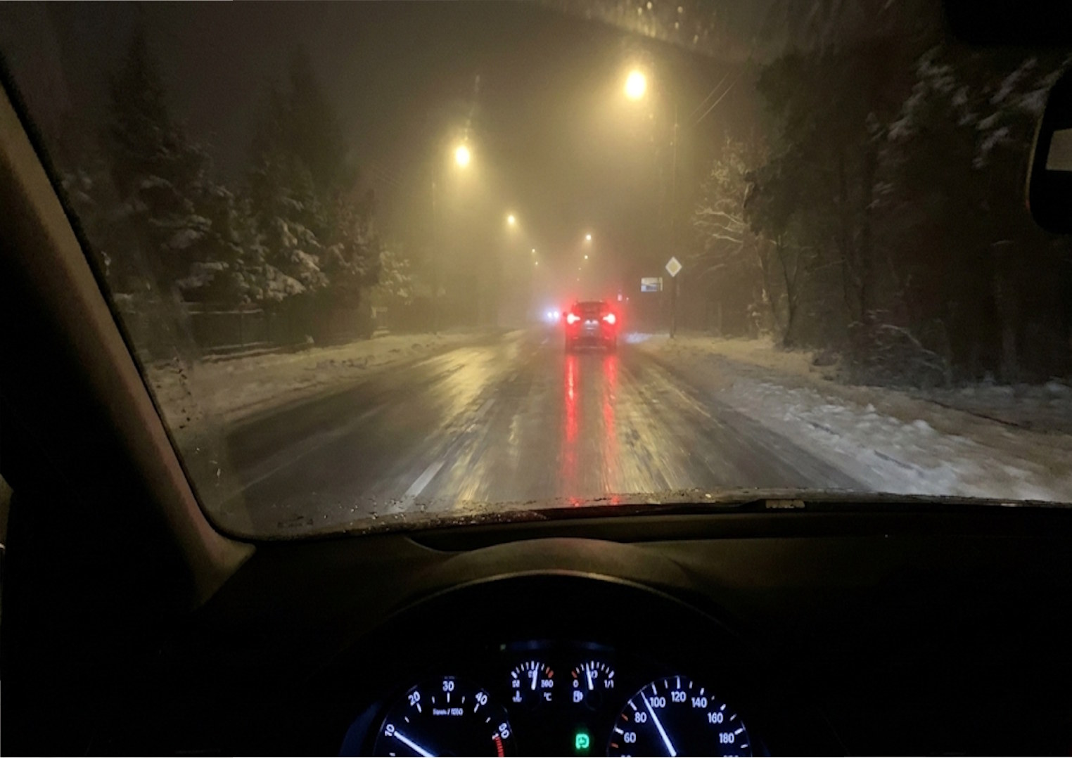 Pilny alert IMGW: Na drogach zrobi się niebezpiecznie! Kierowcy, noga z gazu