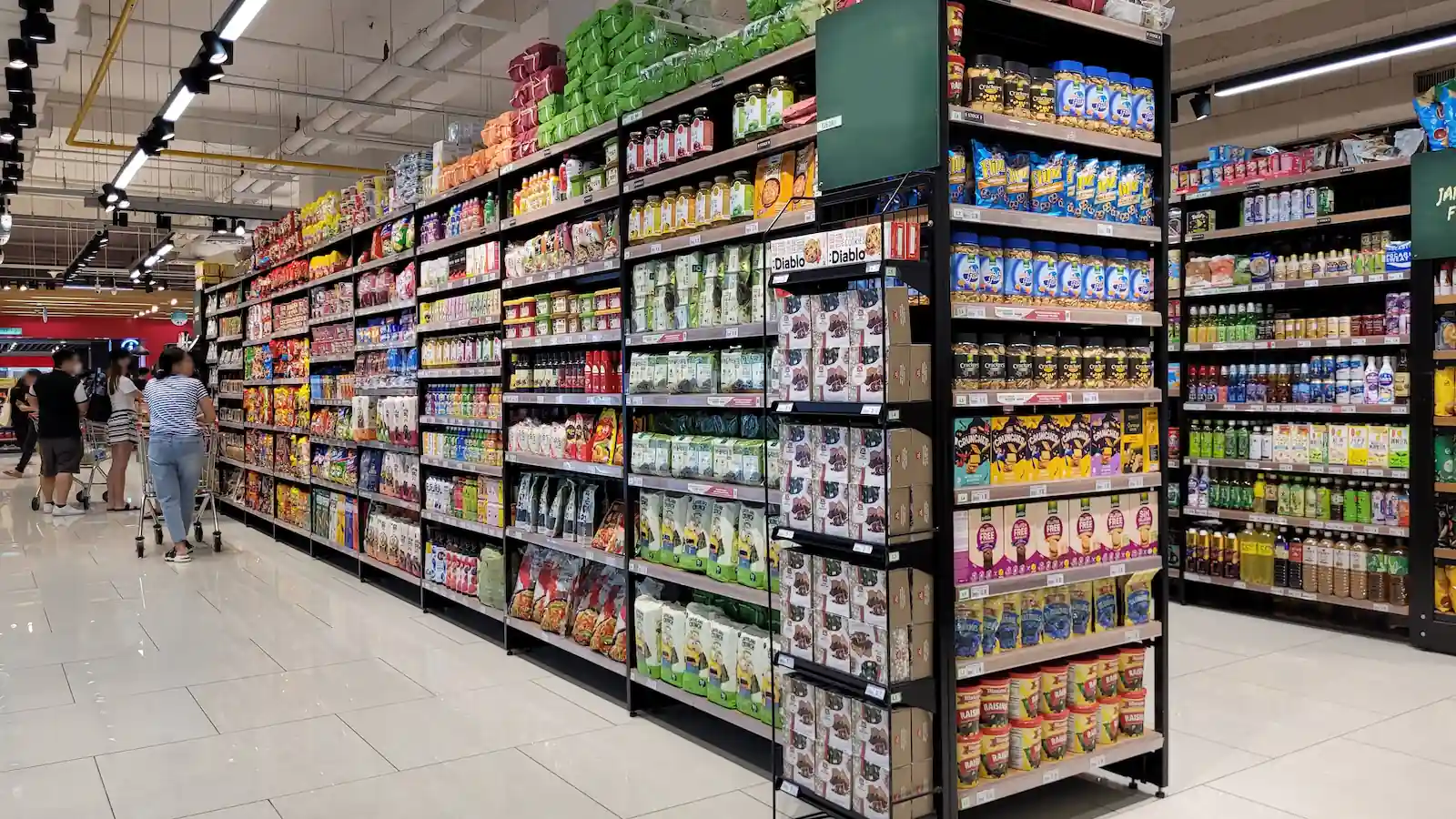 Od 1 stycznia drastyczne podwyżki wielu produktów. o ile kupujesz, zrób sobie spory zapas