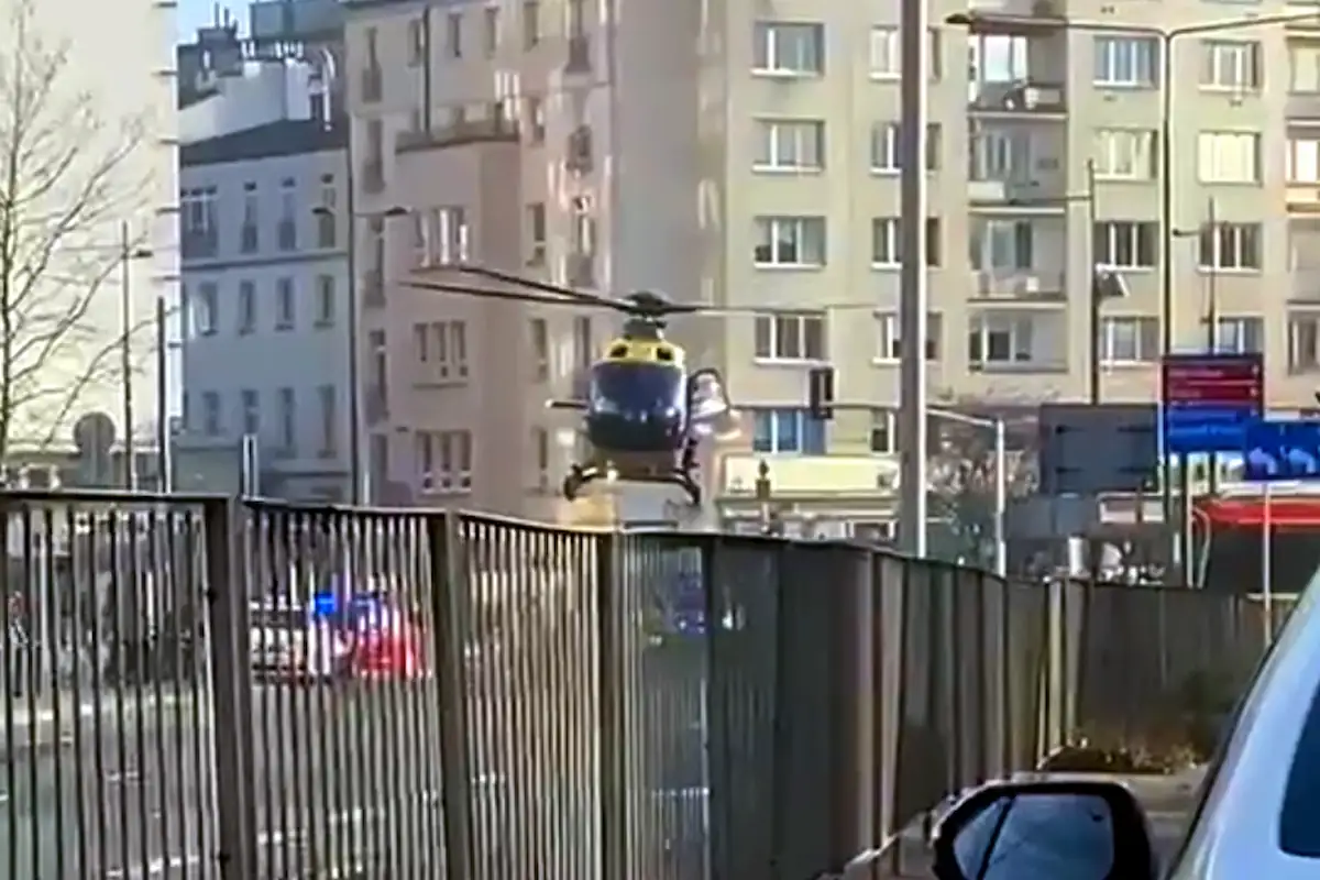 Potrącenie rowerzysty w centrum. Na miejscu lądował śmigłowiec LPR