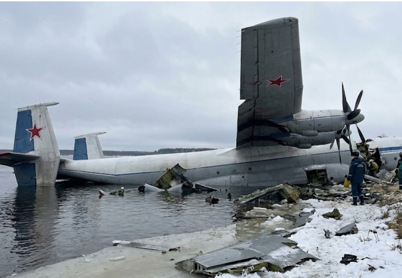 Katastrofa ogromnego samolotu w Rosji. Runął największy turbośmigłowy gigant świata