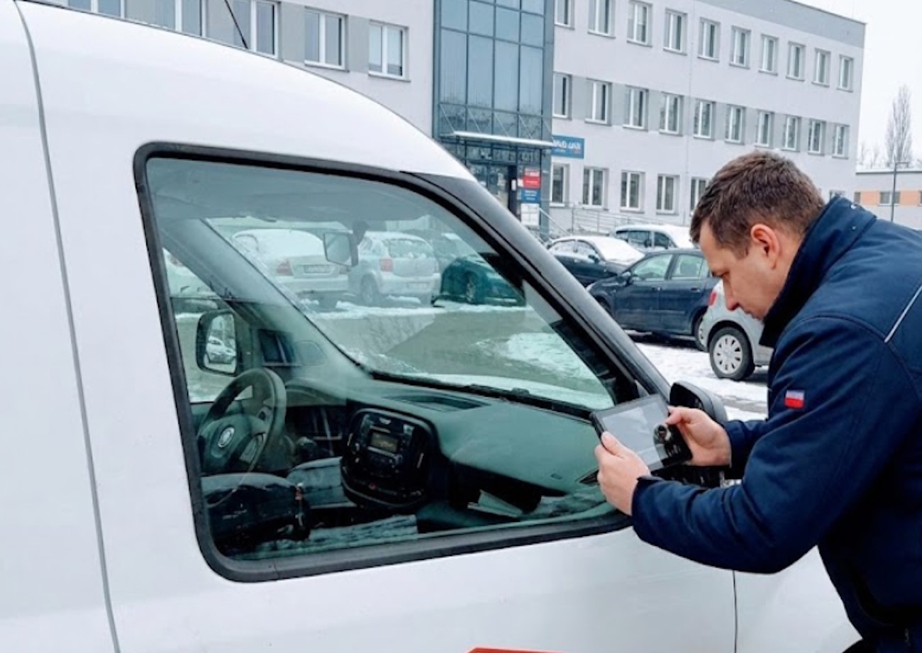 Ten detal w aucie służbowym uruchamia kontrolę. Od stycznia mogą zająć pieniądze z konta