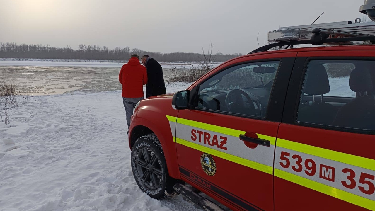 Groza na Wiśle pod Warszawą. „Niepokojące sygnały” i nocny alarm u burmistrza