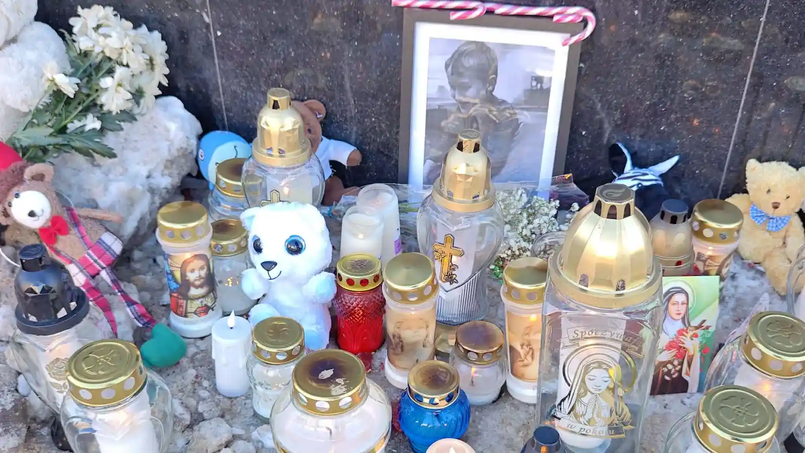 Zarzuty dla obojga kierowców po tragedii na Grochowskiej. Nie żyje 6-letnie dziecko