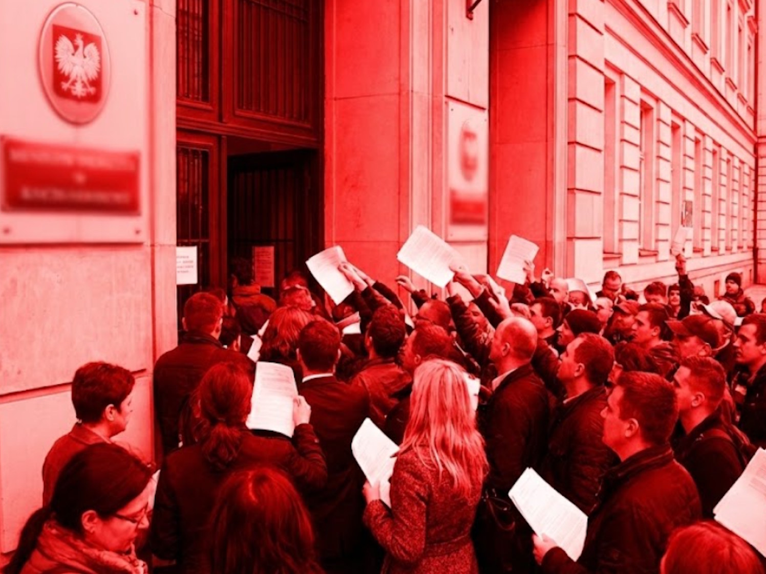 Ludzie szturmują ZUS. Złóż wniosek aby zdobyć pieniądze