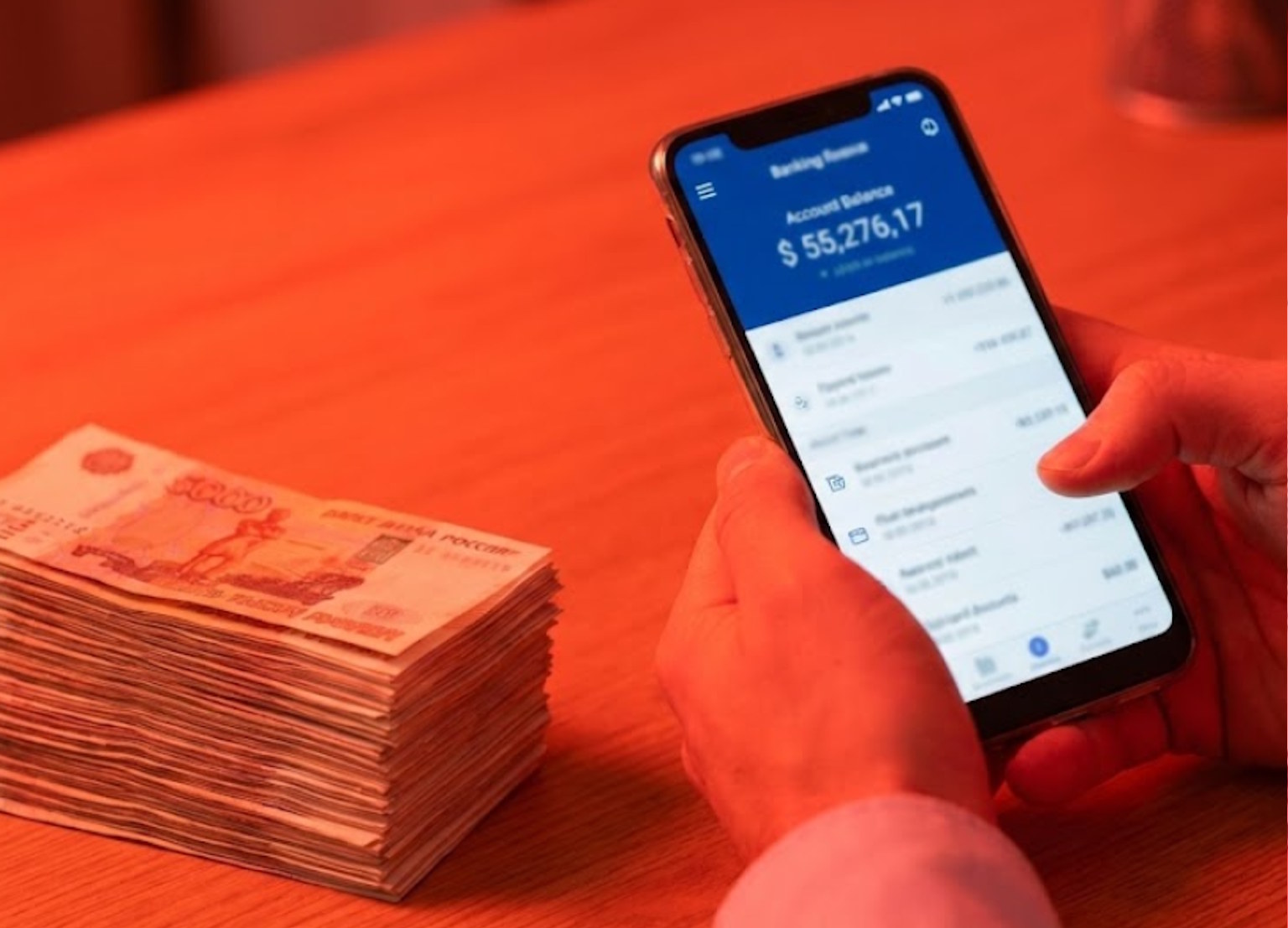 Rekordowa podwyżka pensji od 1 stycznia 2026. Tyle pieniędzy wpłynie na Twoje konto w lutym