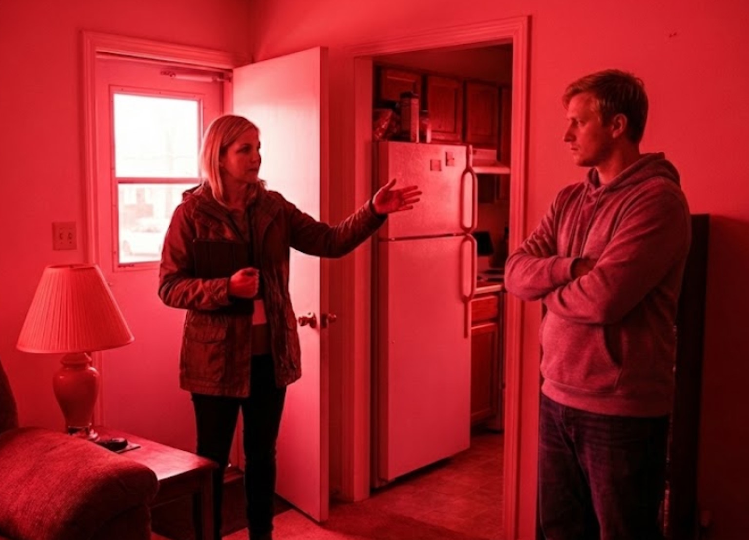 Niezapowiedziana wizyta pracownika socjalnego. Co wolno urzędnikowi w 2026 roku i czy zajrzy do lodówki?