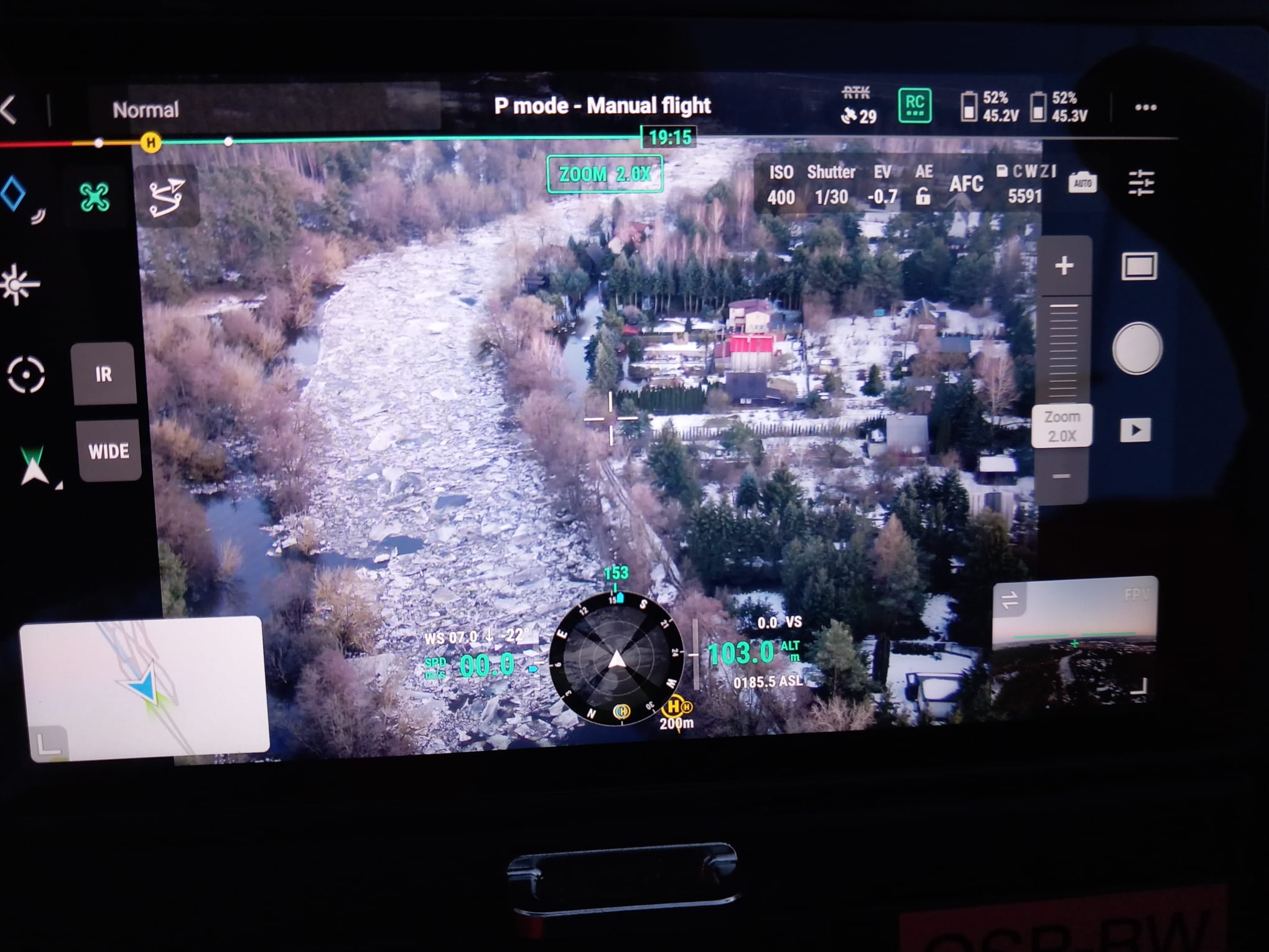 Z ostatniej chwili. Woda wdarła się na posesje, trwa walka z żywiołem. Na miejscu wojsko i szef MSWiA