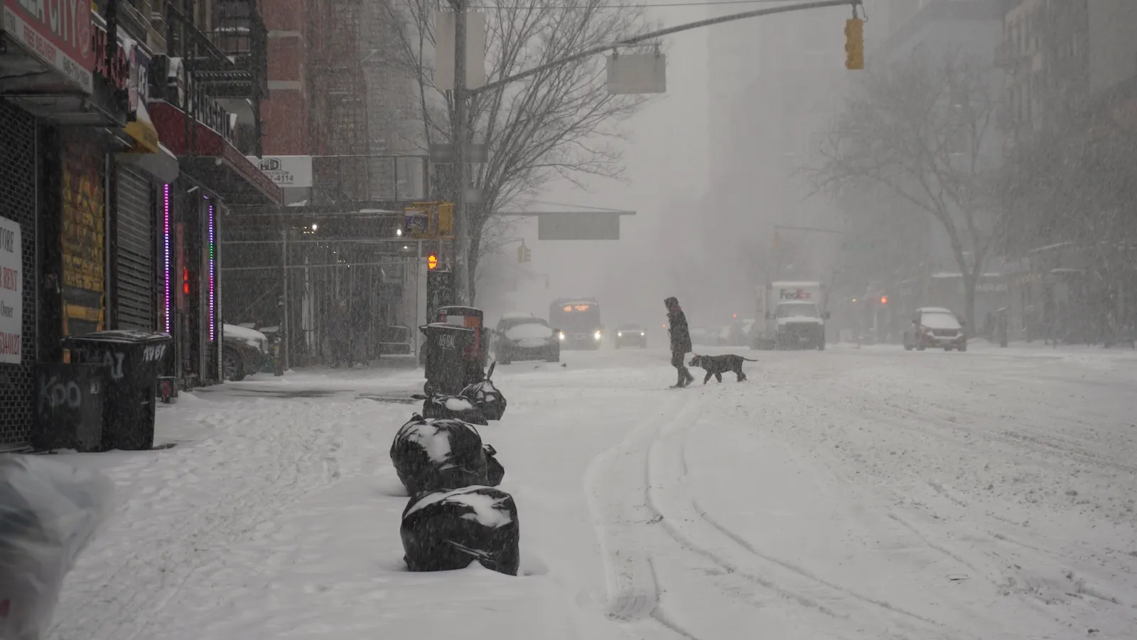 Za kilka dni uderzy gruba śnieżyca. W te dni nie planuj podróży. Najlepiej zostań w domu