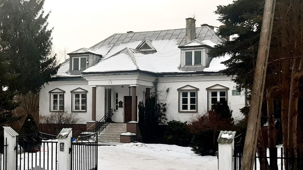 Ksiądz stracił oszczędności. Skradziono zawrotną sumę z plebanii