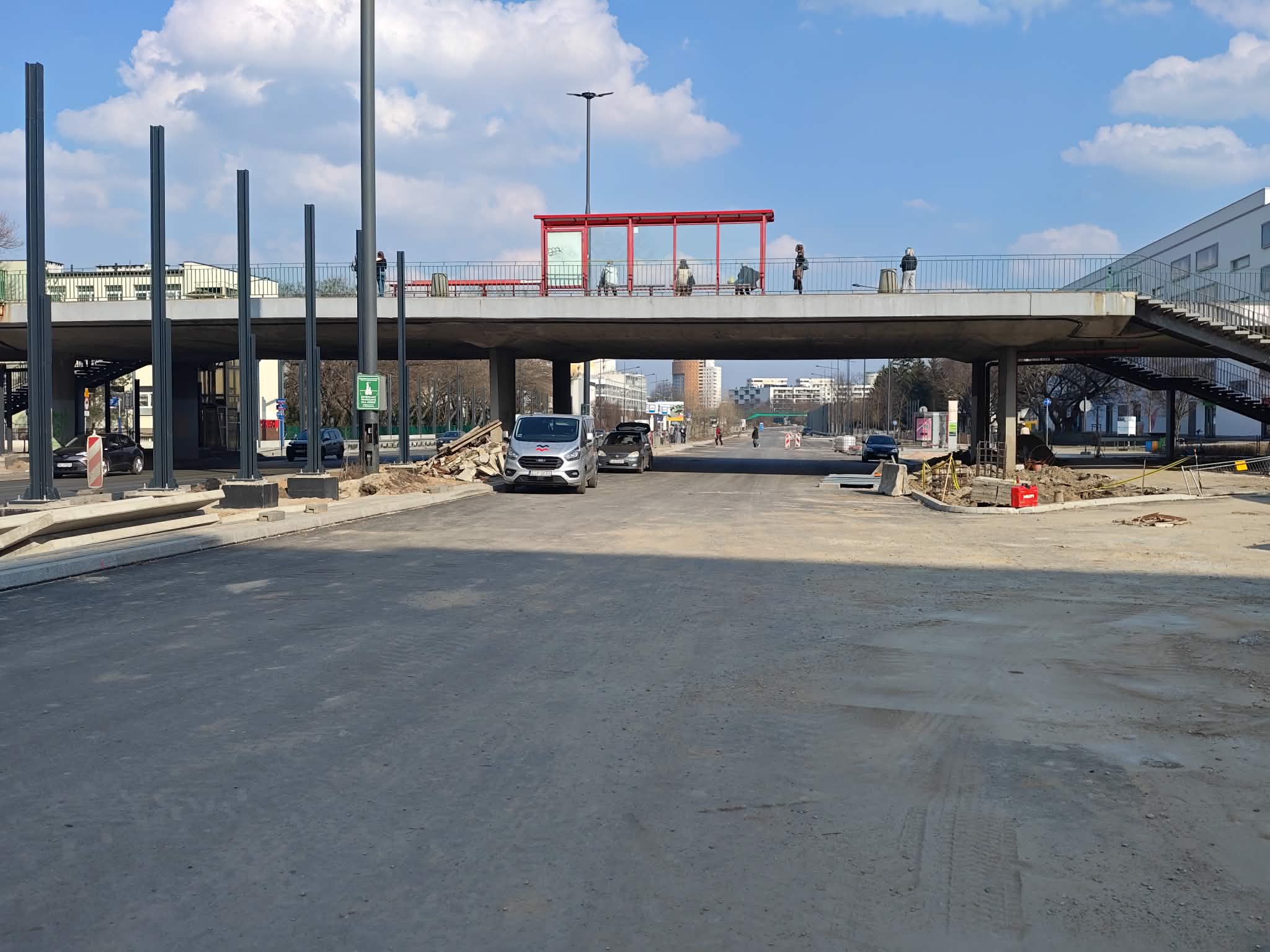 Warszawa stoi, sklepy bankrutują. Remont Trasy Łazienkowskiej uderza w Saska Kępę