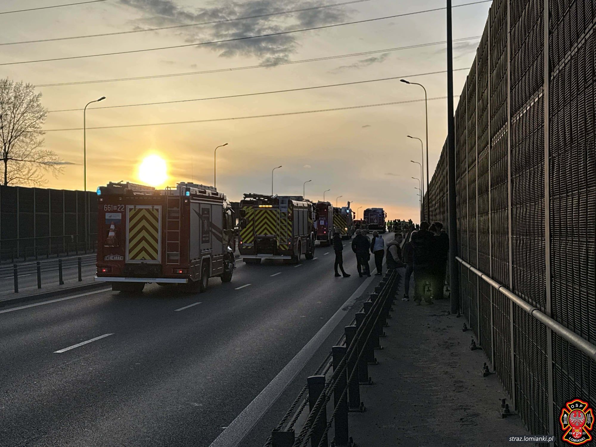 Nie żyją dwie osoby. Nagranie z tragicznego wypadku w Łomiankach trafiło do sieci