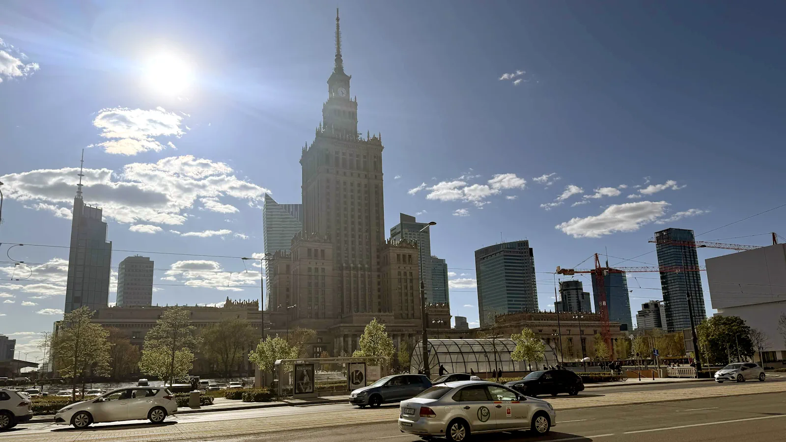 Warszawa buduje taniej. choćby kilkadziesiąt tysięcy złotych dopłat do domu