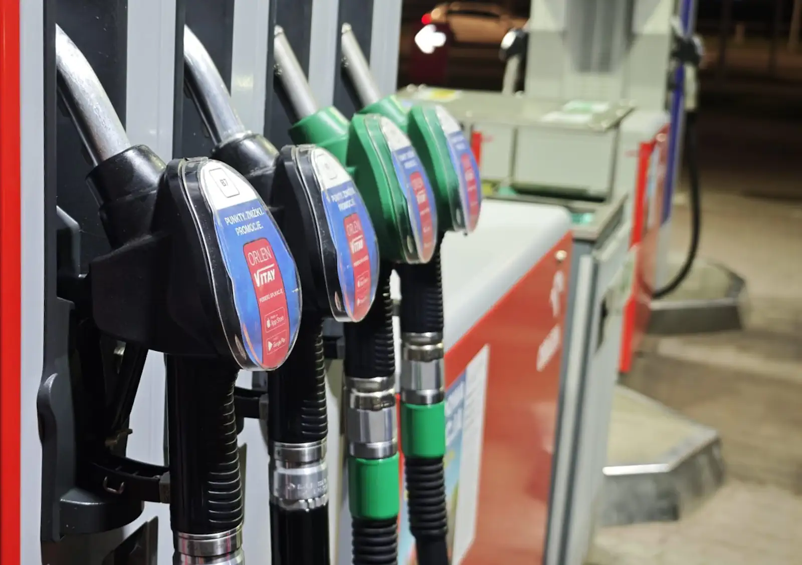 Pilny komunikat rządu. Są ceny paliw na całe święta. Duże różnice