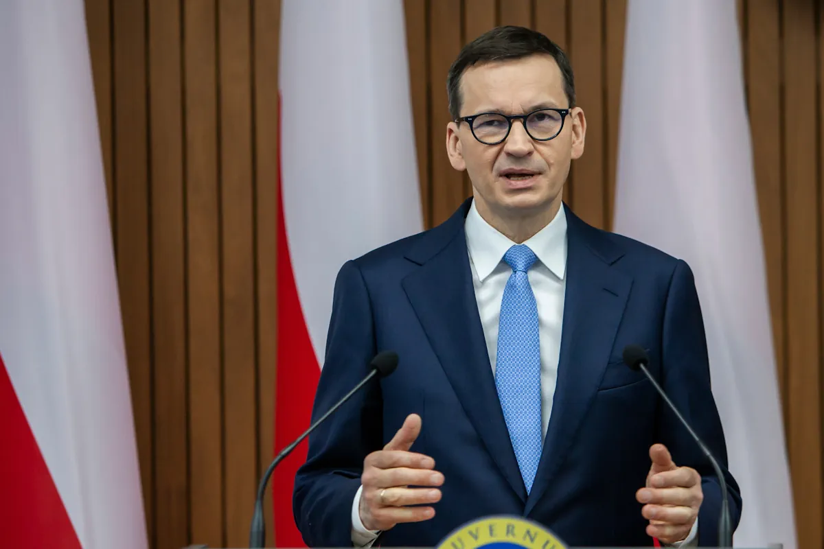 500 zł na każdego mieszkańca. Morawiecki ogłosił nowy program. Do kogo trafiłyby środki?