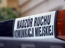 Na miejscu zdarzenia jest Nadzór Ruchu. Fot. Warszawska Grupa Luka&Maro