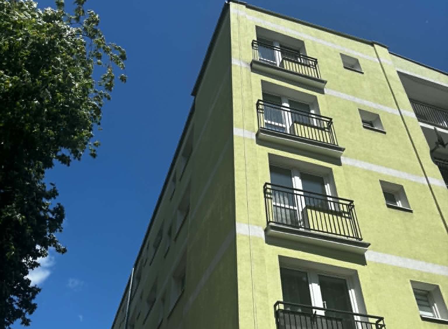 Wojsko wyprzedaje mieszkania. Ceny zaczynają się od 88 tys. zł, a chętnych nie brakuje