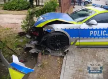 Policyjny Mustang, który brał udział w kolizji