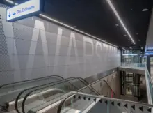 Zjazd w podziemia Dworca Zachodniego.