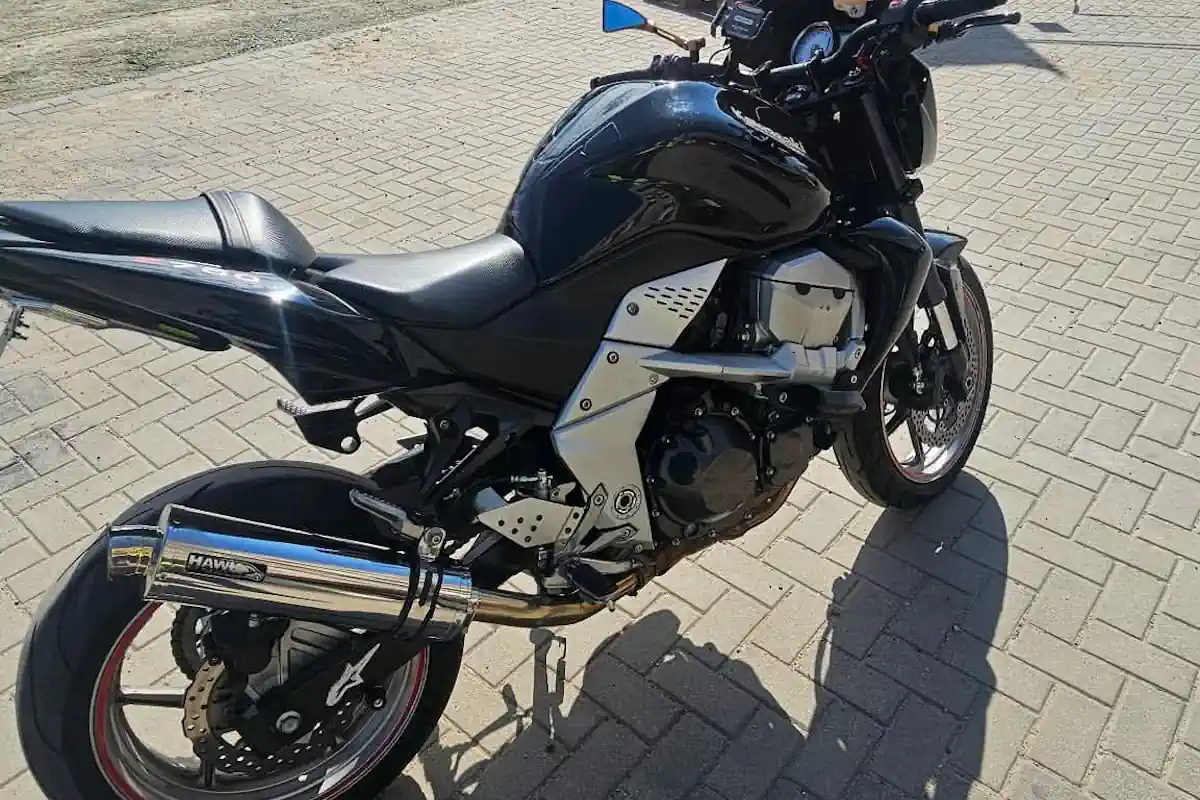 Groźny wypadek na Mazowszu. Przewrócił się na motocyklu, by uniknąć zderzenia