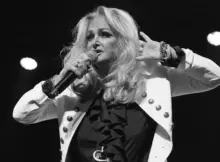 Bonnie Tyler podczas koncertu.