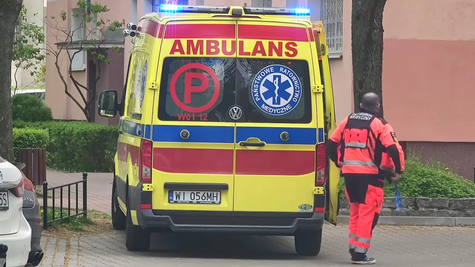 477 zgonów podczas poprzedniej fali upałów. Trwa kolejna, nie czekajcie z wezwaniem karetki