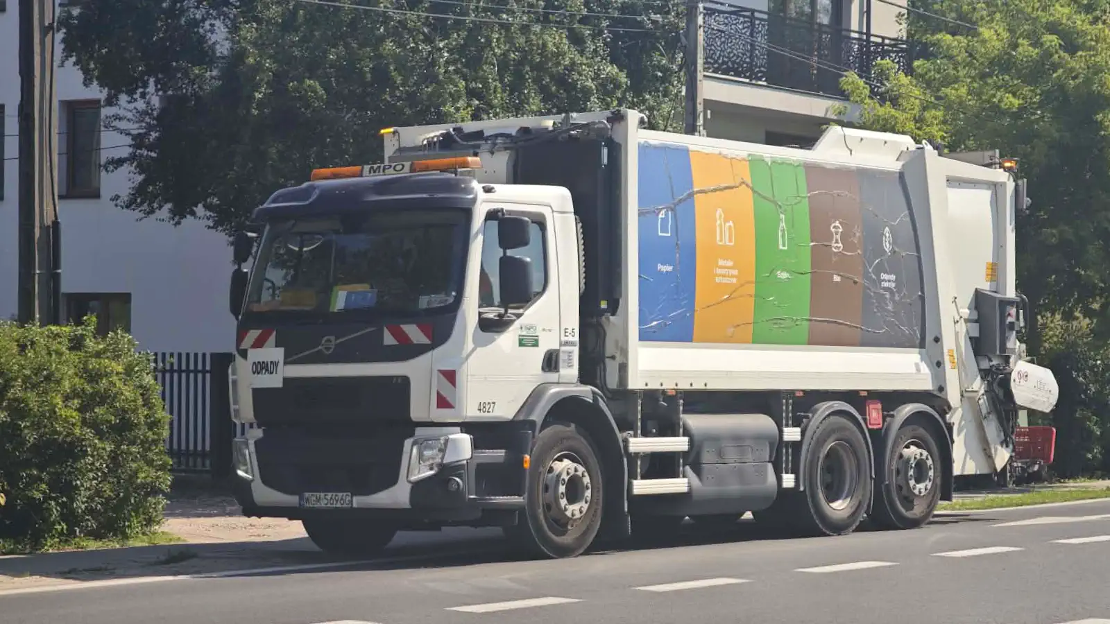 Warszawa i inne metropolie będą sprawdzały PESEL. Nowe przepisy w drodze. Miasto będzie wiedziało dokładnie co zrobiłeś,