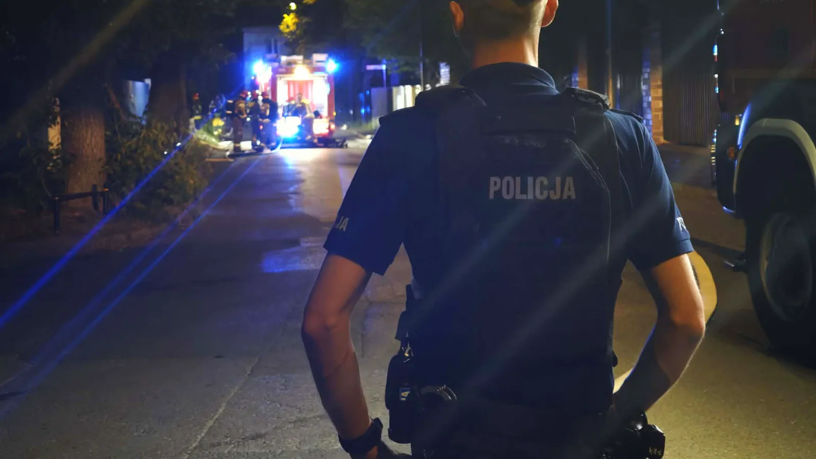 Pożar pod Warszawą. Na miejscu liczne zastępy straży, pogotowie, burmistrz miasta