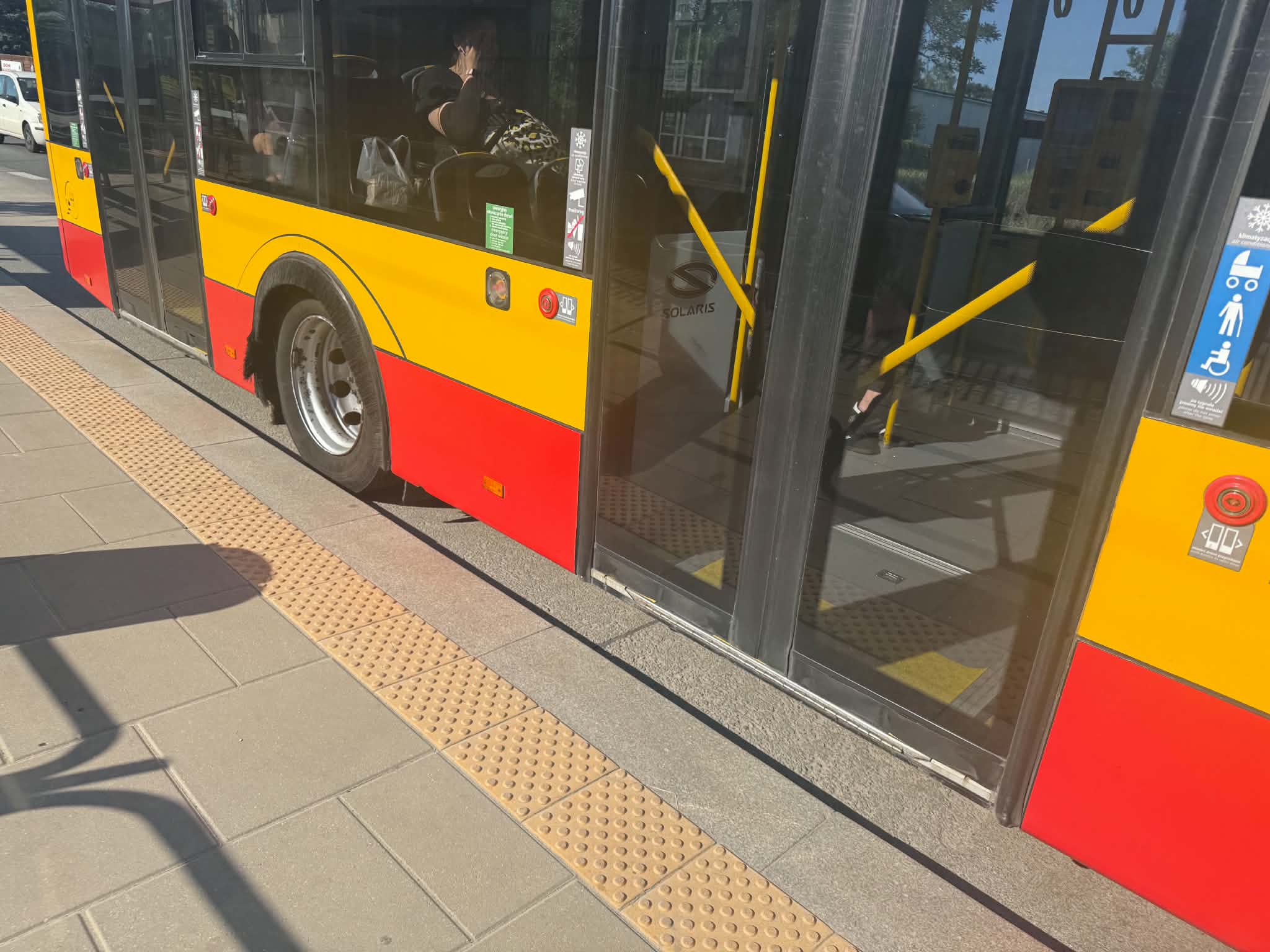 Autobus Fot. Warszawa w Pigułce