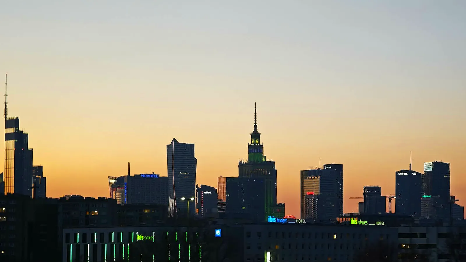 Ogromna inwestycja na Mokotowie. Powstaną bloki, usługi i nowe przedszkole